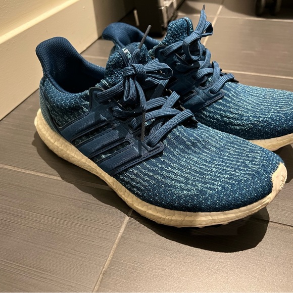 Adidas Ultraboost 3.0 LTD Parley Blue size 8.5 - Picture 3 of 7